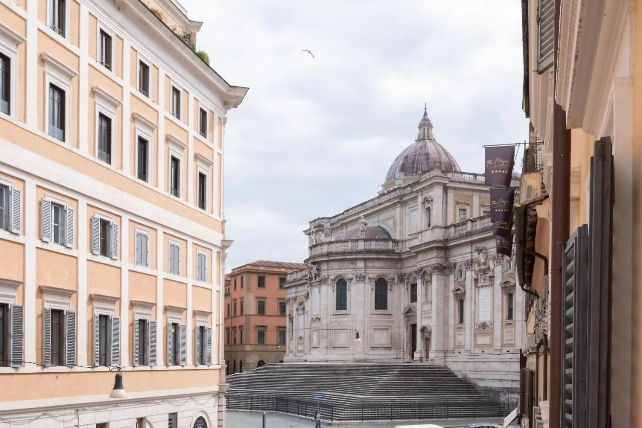 Nostromondo Basilica Apartment
